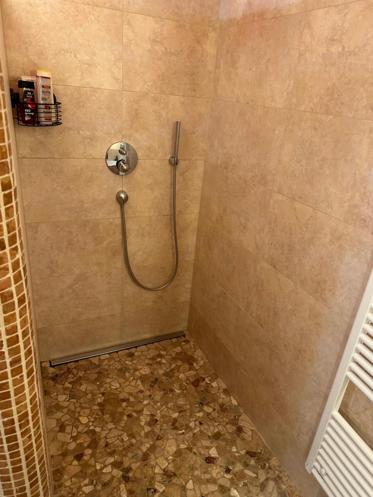 Suite Sinja Erlebnisferienwohnung Hausham Kültér fotó