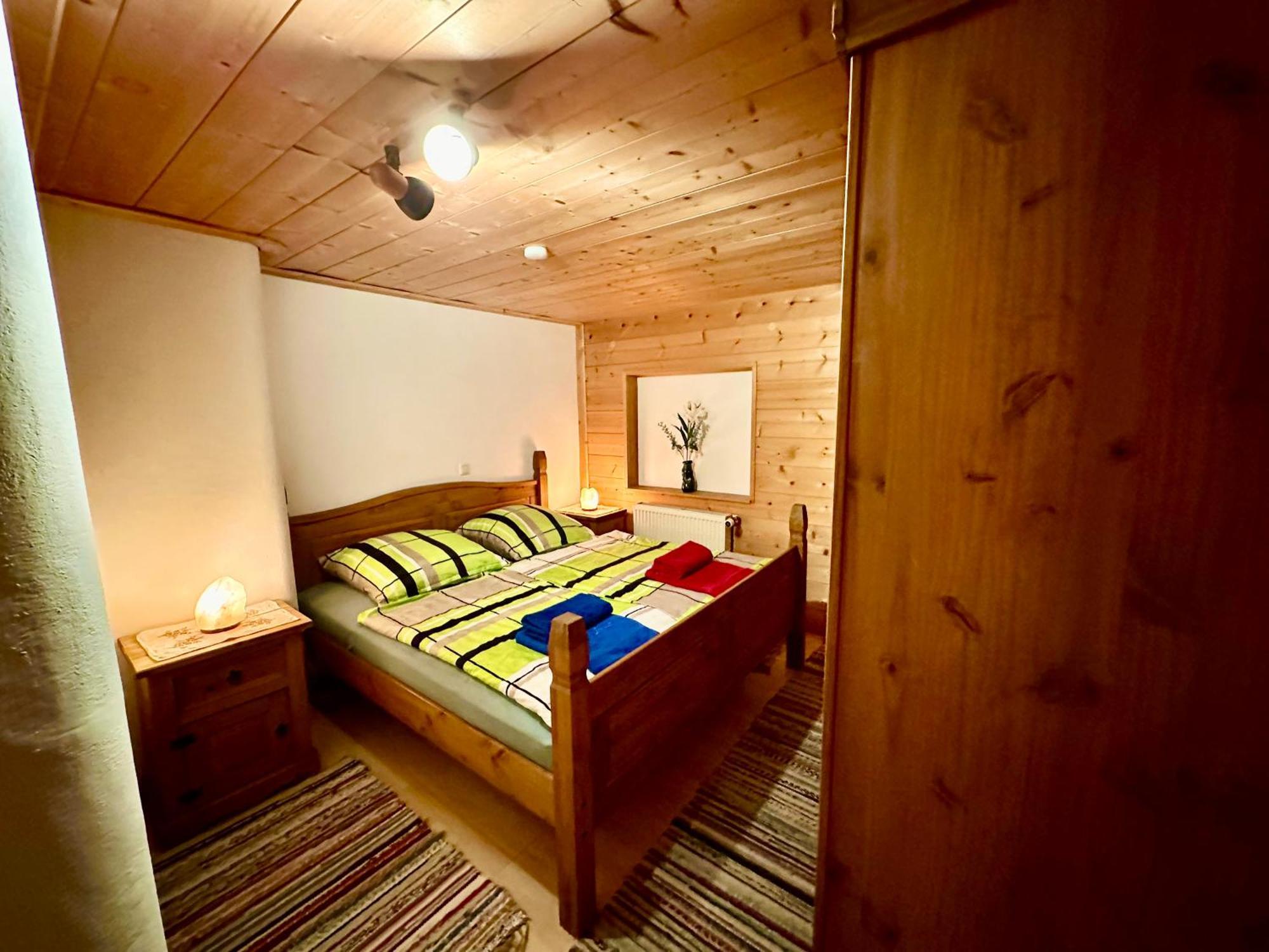 Suite Sinja Erlebnisferienwohnung Hausham Kültér fotó